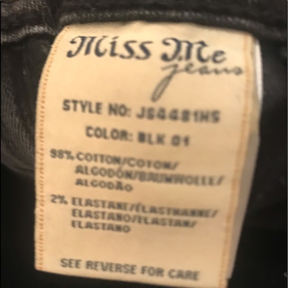 Miss Me Black Jean Shorts - Picture 4 of 4